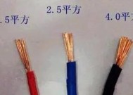 显卡中通常包含哪些连接线？这些线的作用是什么？