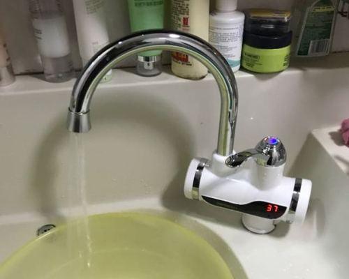 电热水龙头安全研究（电热水龙头的使用是否安全及关键因素探讨）  第3张