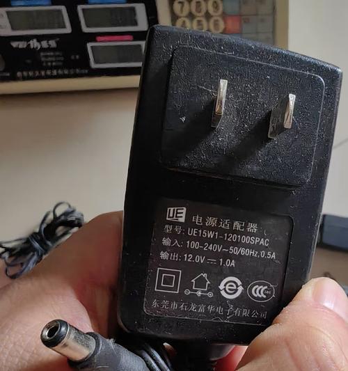 无线接收机电源适配器是什么？有什么作用？  第3张